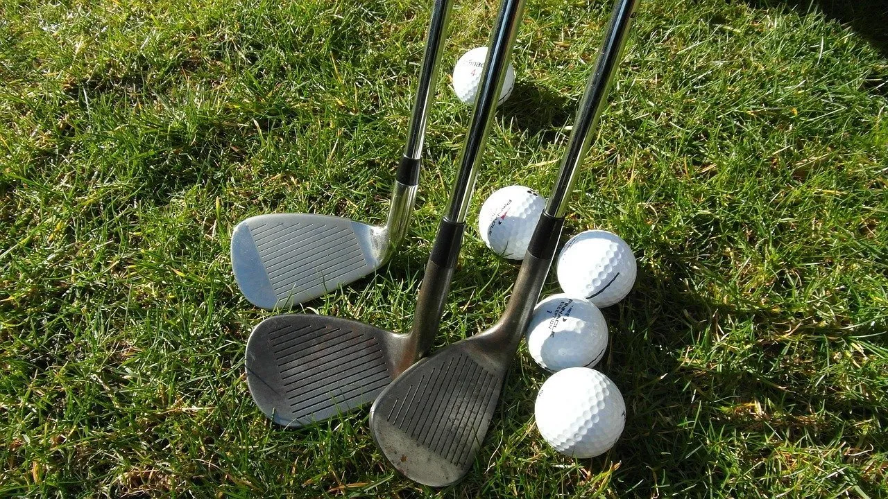 Golfschlag auf der Range